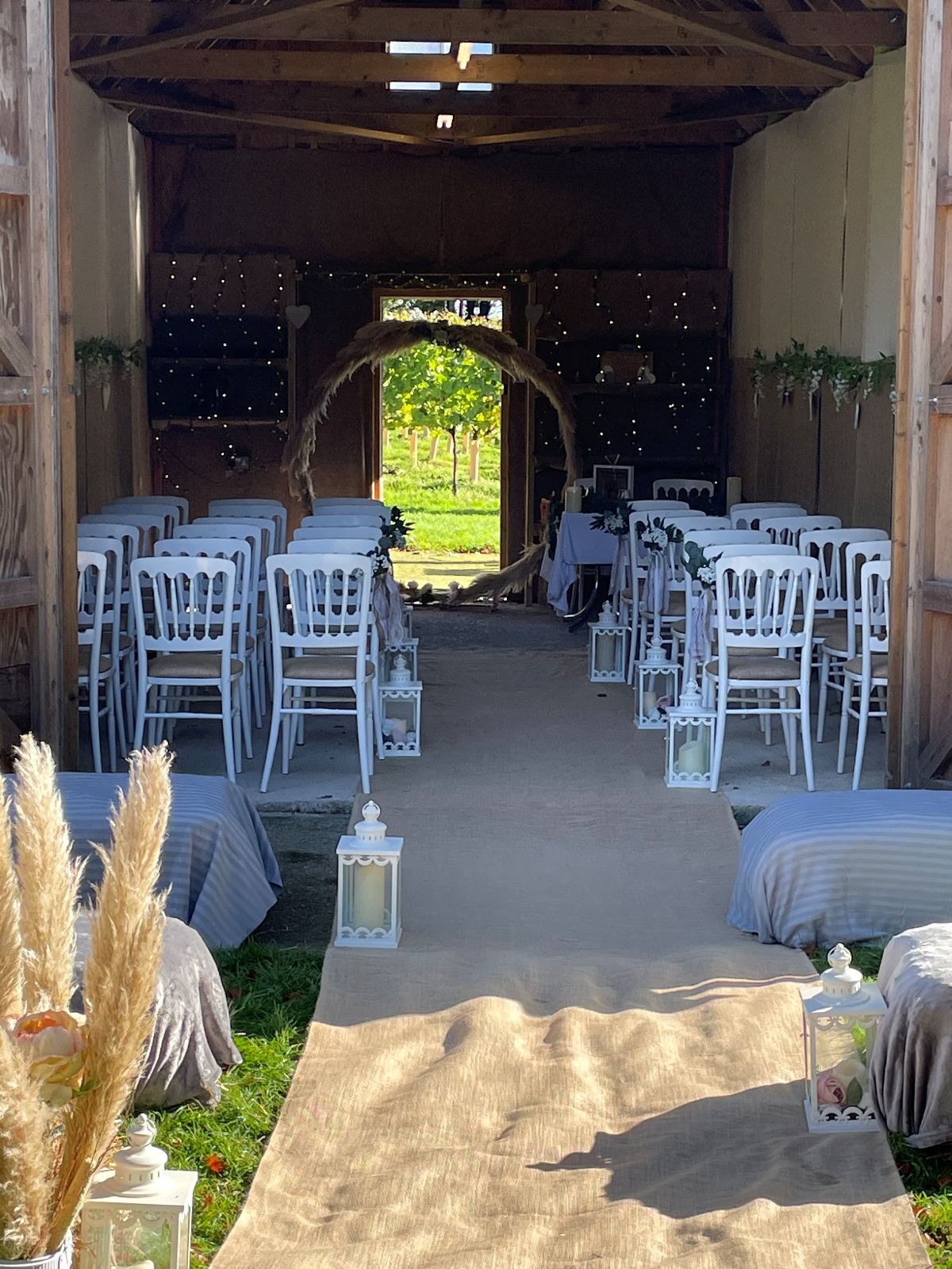 Gallery Item 6 for Cholderton Rare Breeds Farm - Vine View Barn