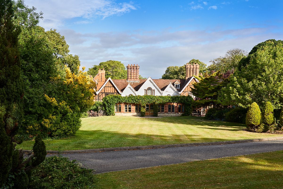 Gallery Item 5 for Macdonald Alveston Manor